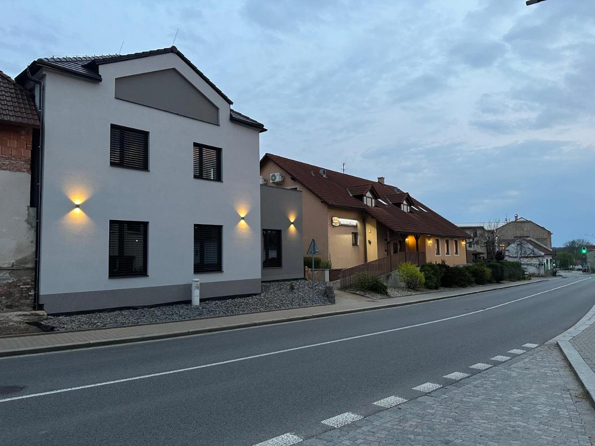 Restaurace - Bavorský Dvůr Penzion